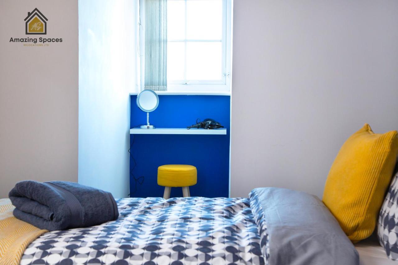 Large Unique 2 Bedroom Duplex Apartment With Private Parking & Free Wifi - Vat Qualifying By Amazing Spaces Relocations Ltd Warrington Zewnętrze zdjęcie