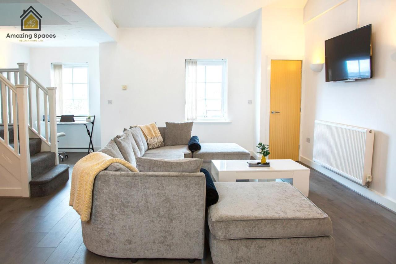 Large Unique 2 Bedroom Duplex Apartment With Private Parking & Free Wifi - Vat Qualifying By Amazing Spaces Relocations Ltd Warrington Zewnętrze zdjęcie