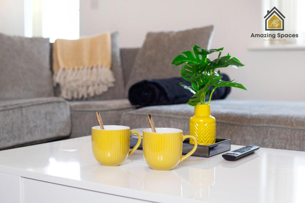 Large Unique 2 Bedroom Duplex Apartment With Private Parking & Free Wifi - Vat Qualifying By Amazing Spaces Relocations Ltd Warrington Zewnętrze zdjęcie